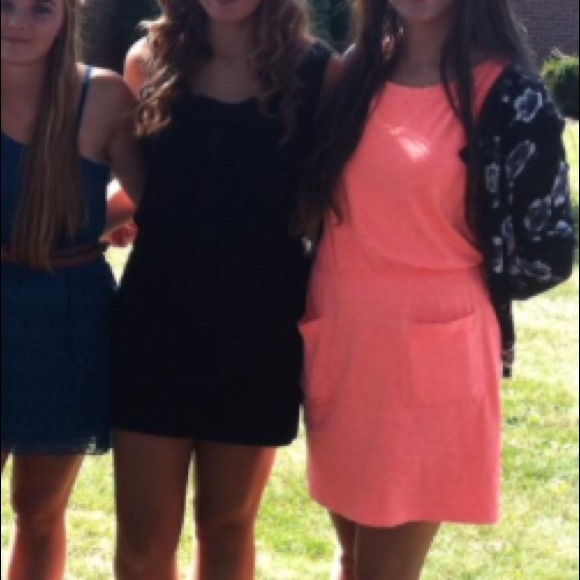 ✨free when bundled✨ GAP Cotton T-Shirt Dress - Picture 8 of 8